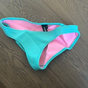 Triangl bikini bottom